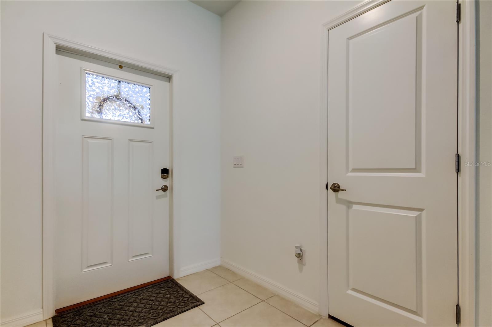 8294 Corner Pine Way, FL