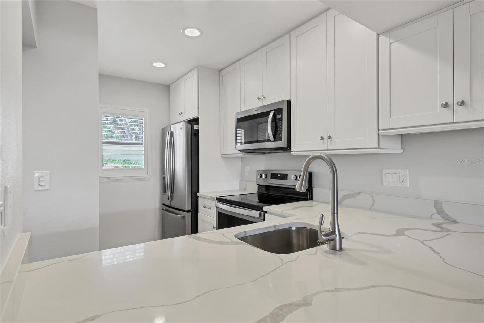 404 Cerromar Circle, FL