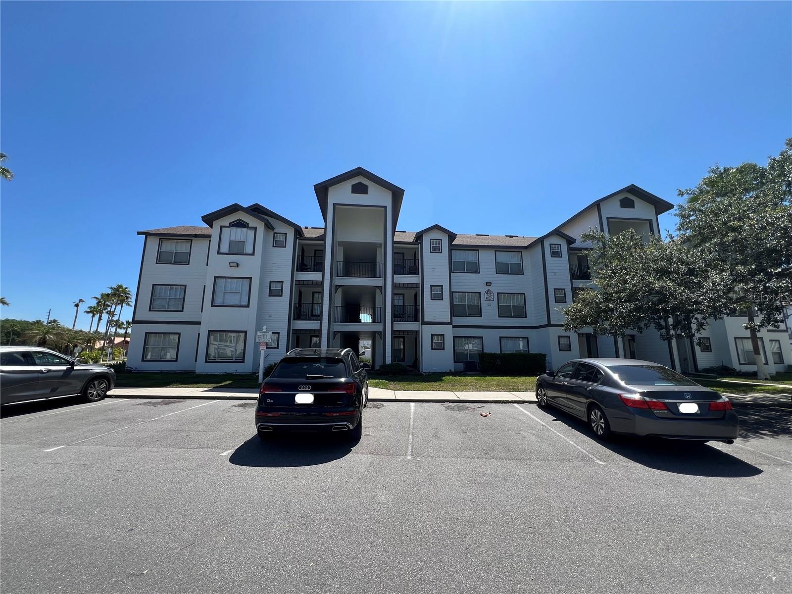 2207 Antigua Pl #736, FL