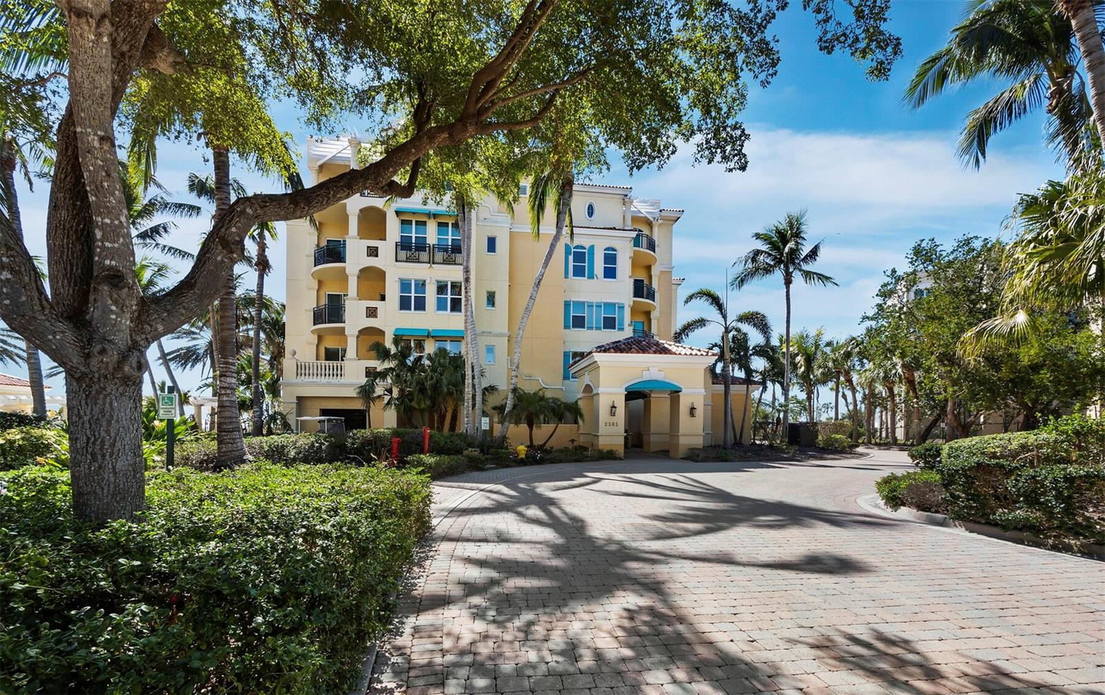 2161 Gulf Of Mexico Drive, FL