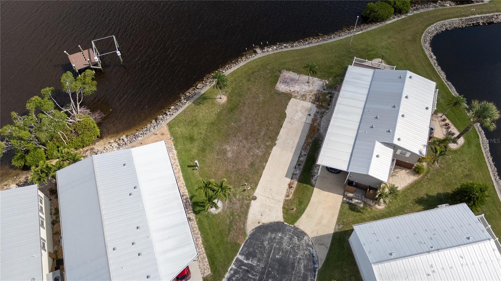 4300 Riverside Drive, FL