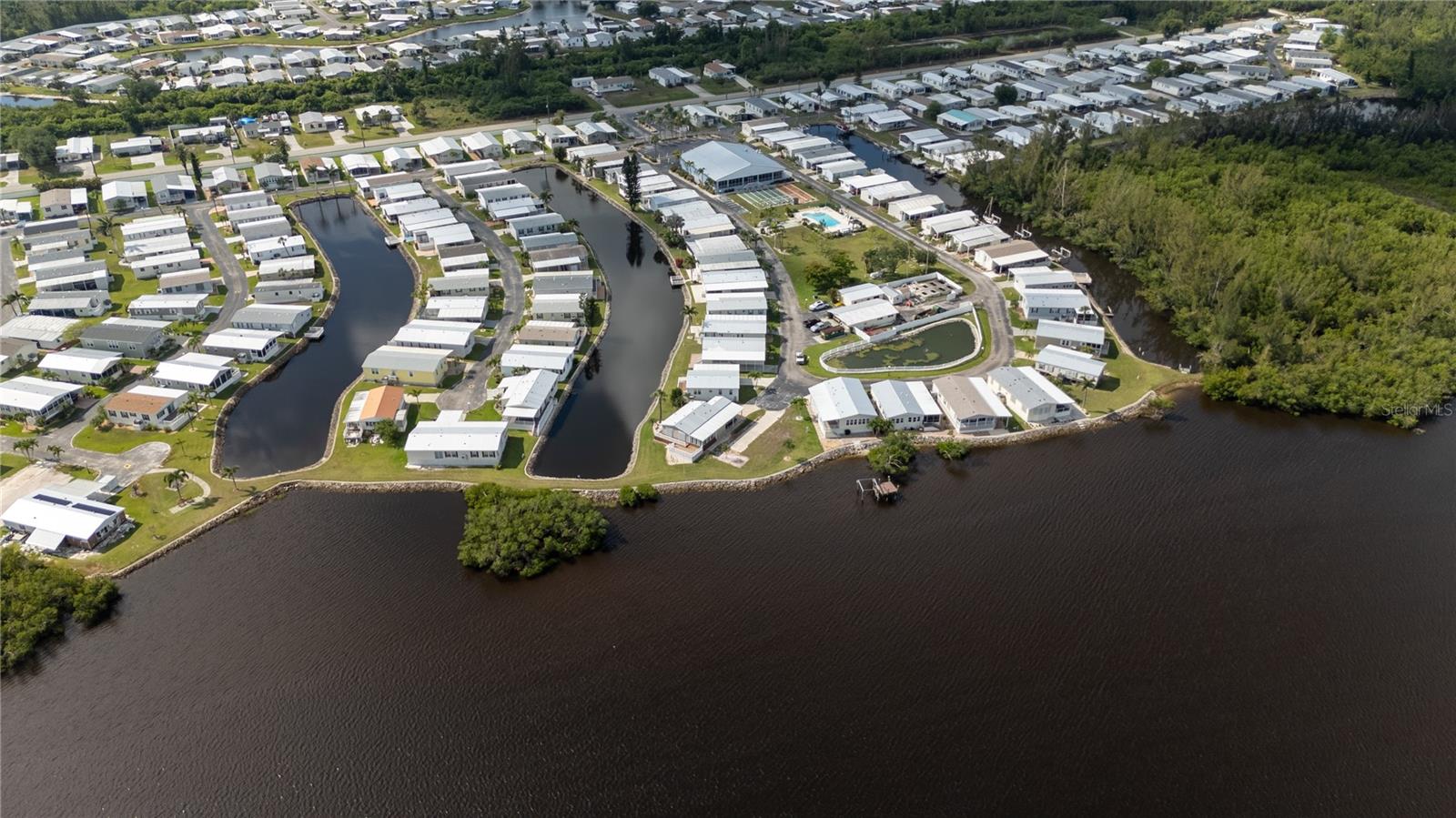 4300 Riverside Drive, FL