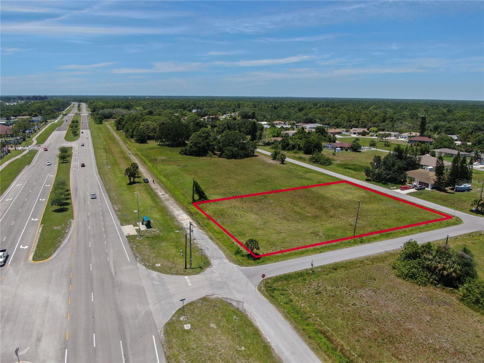 11996 Tamiami Trail, FL