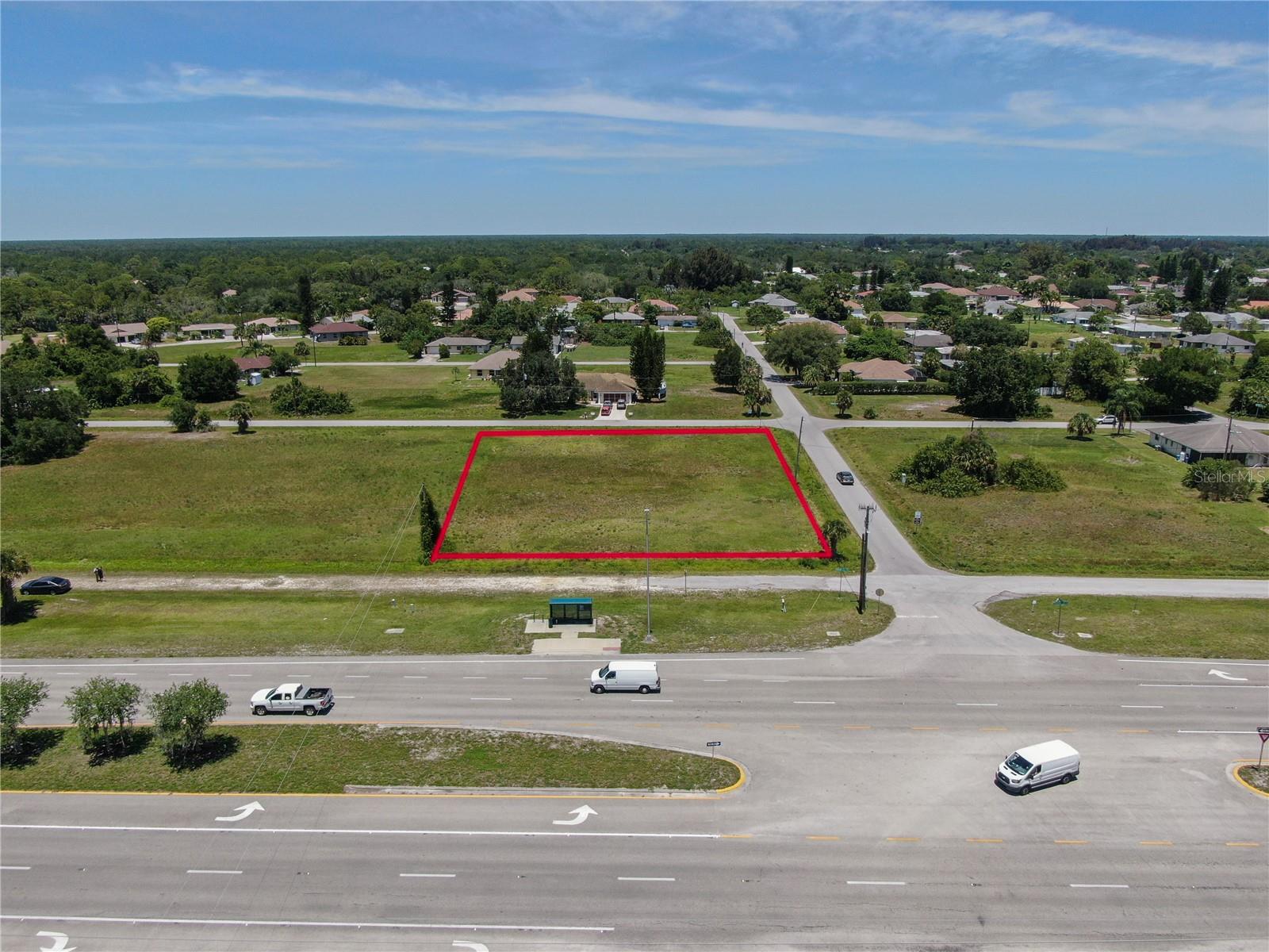 11996 Tamiami Trail, FL