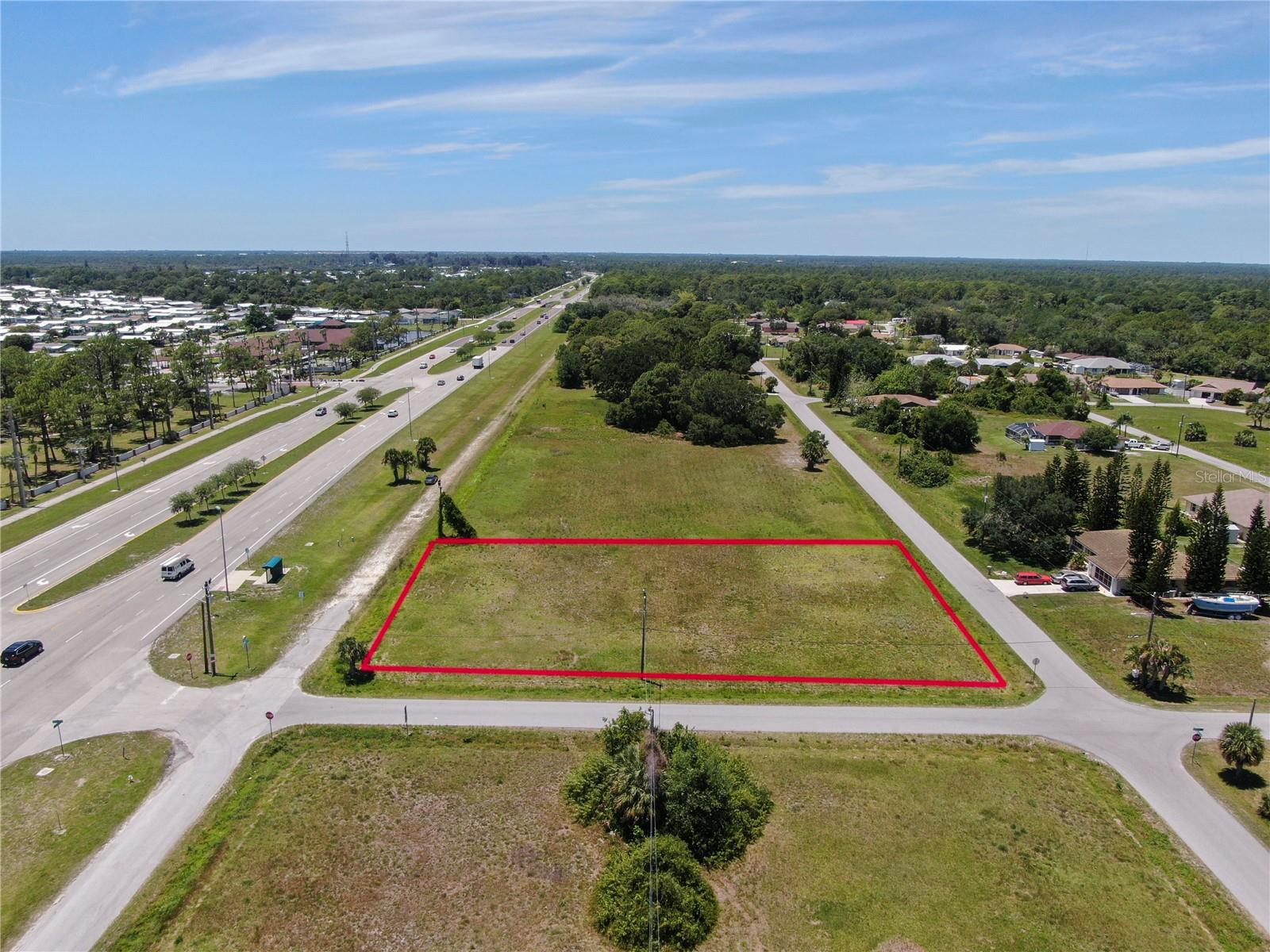 11996 Tamiami Trail, FL