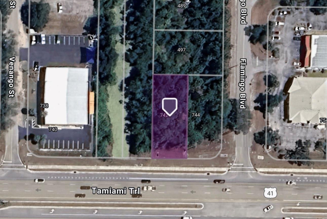 742 Tamiami Trail, FL