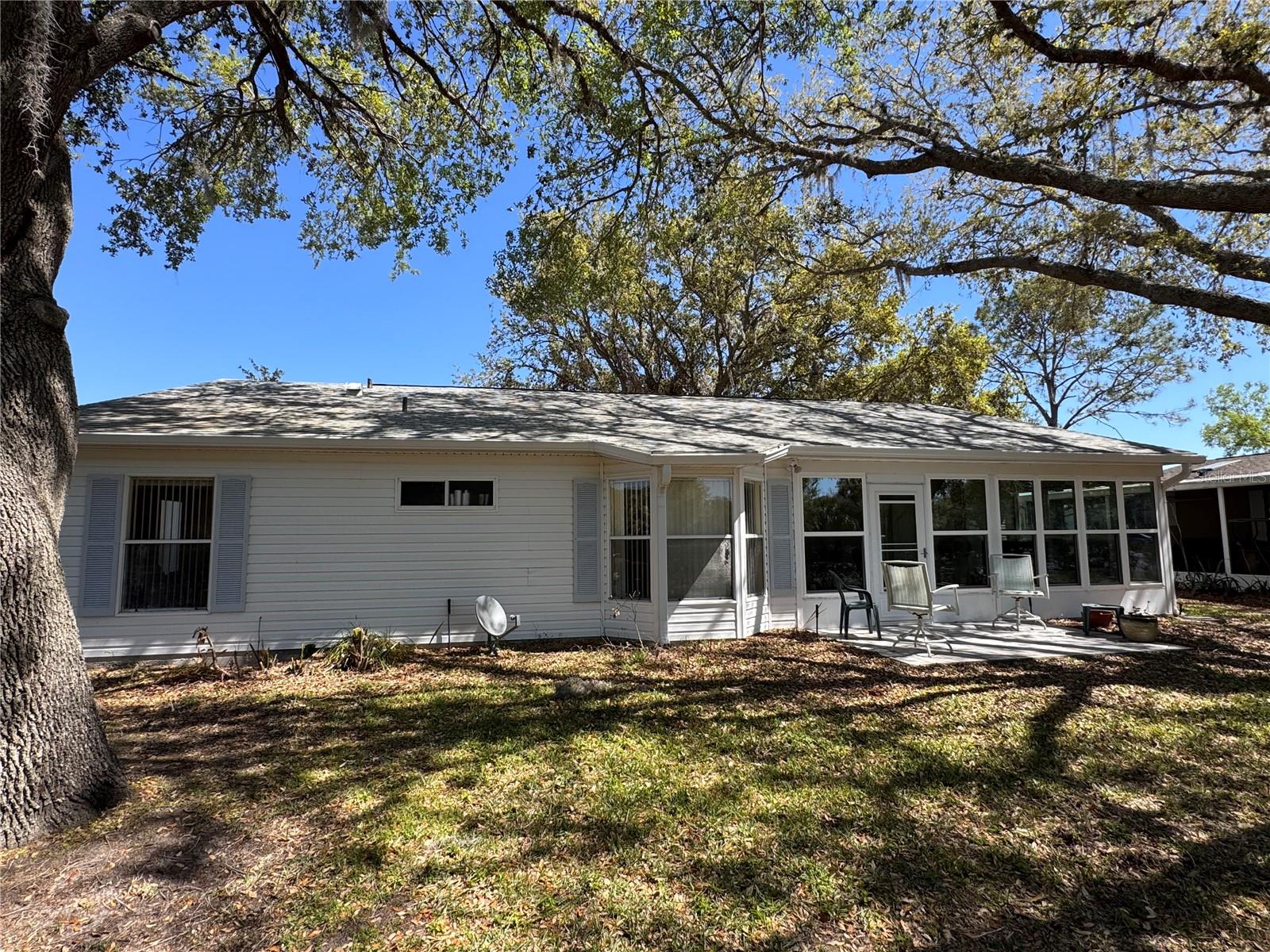 25527 Oak Alley, FL