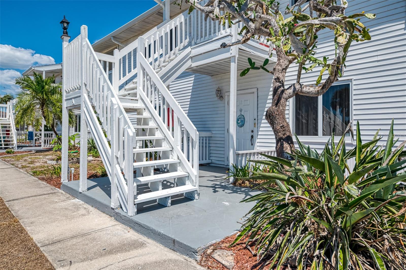 200 Rotonda Boulevard, FL
