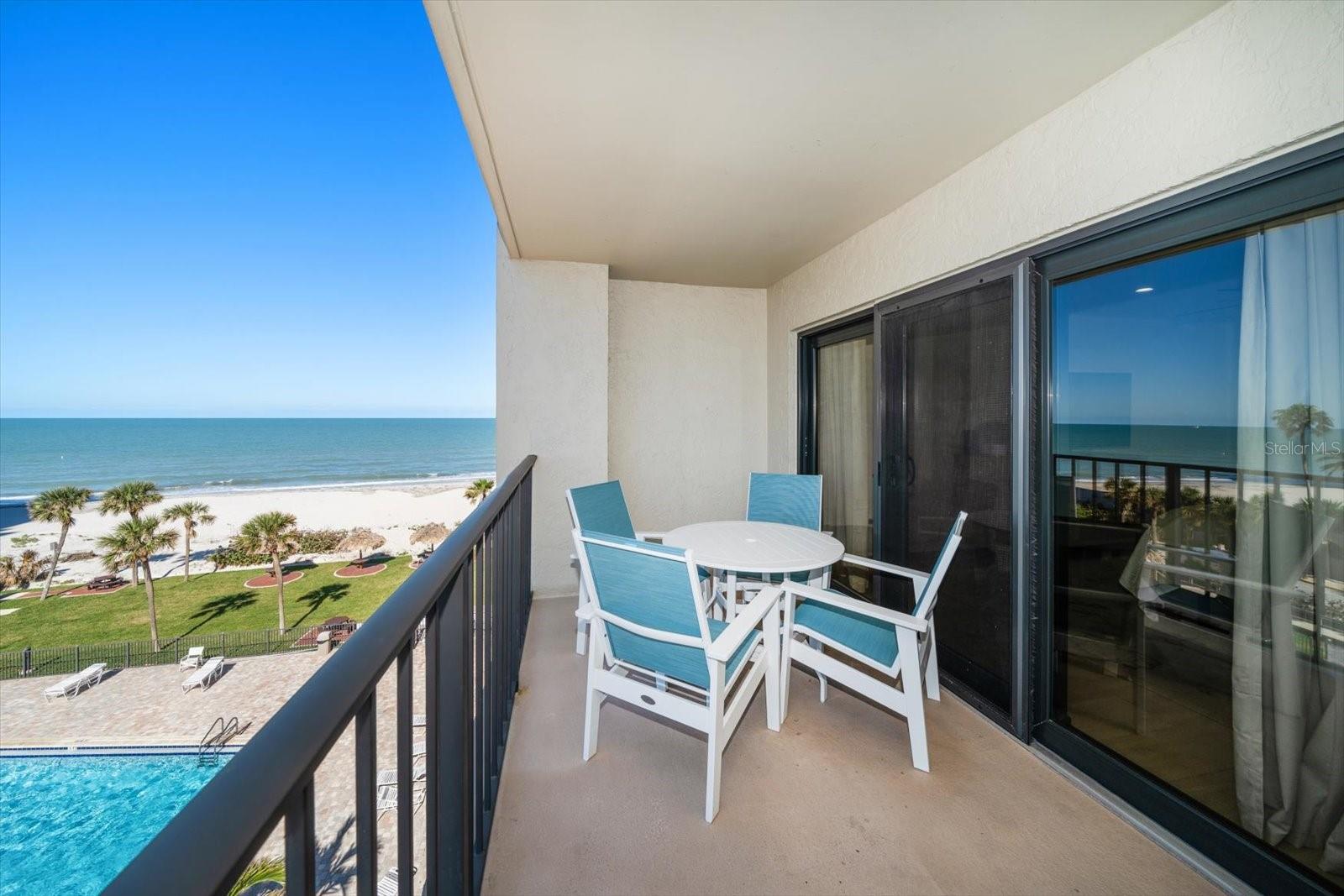 1480 Gulf Blvd #401, FL
