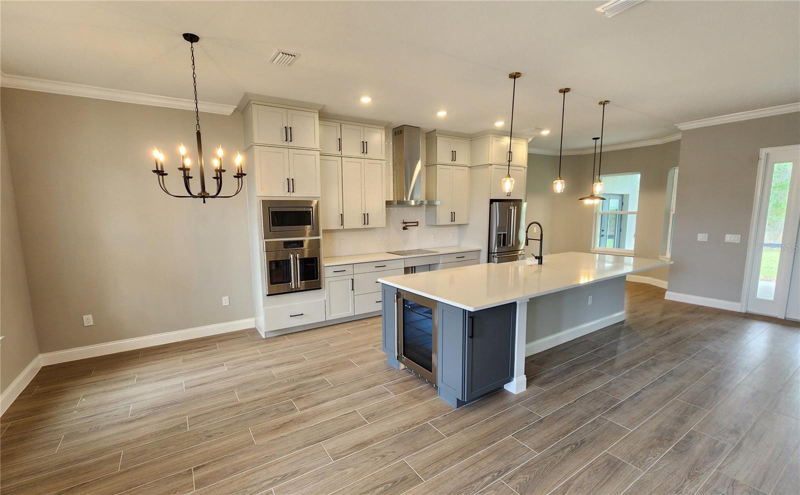 947 Ferne Drive, FL
