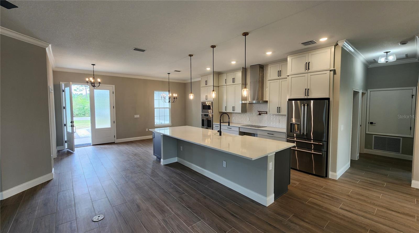 947 Ferne Drive, FL