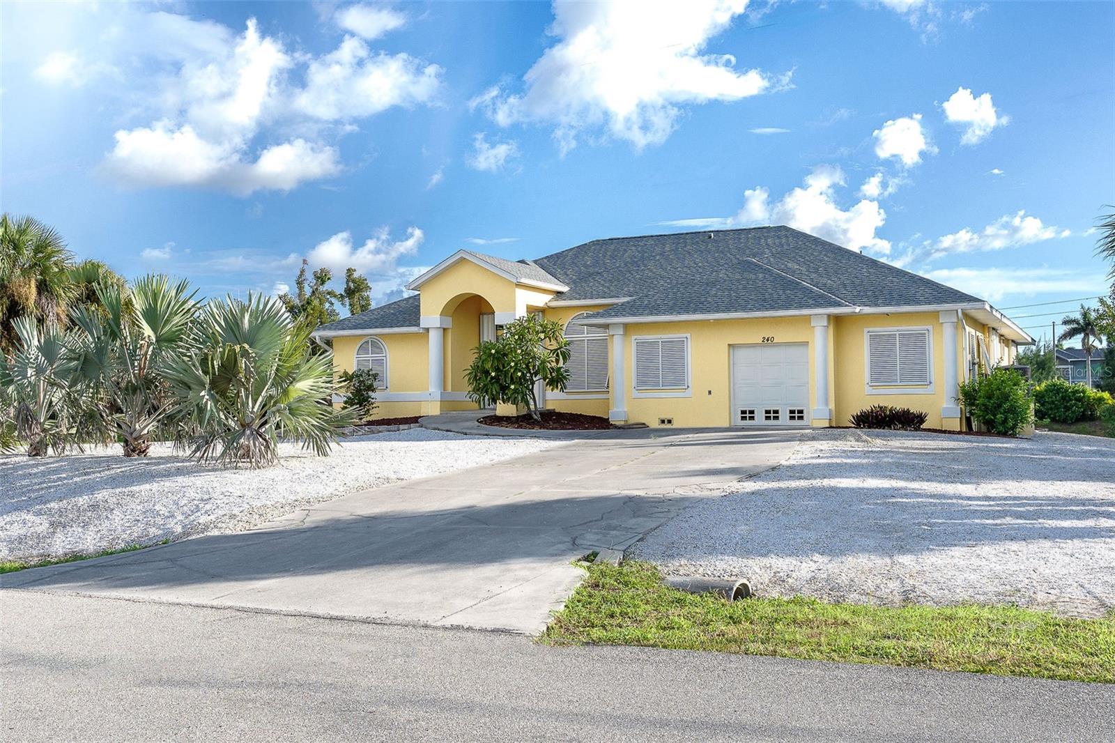 240 Spaniards Rd, FL