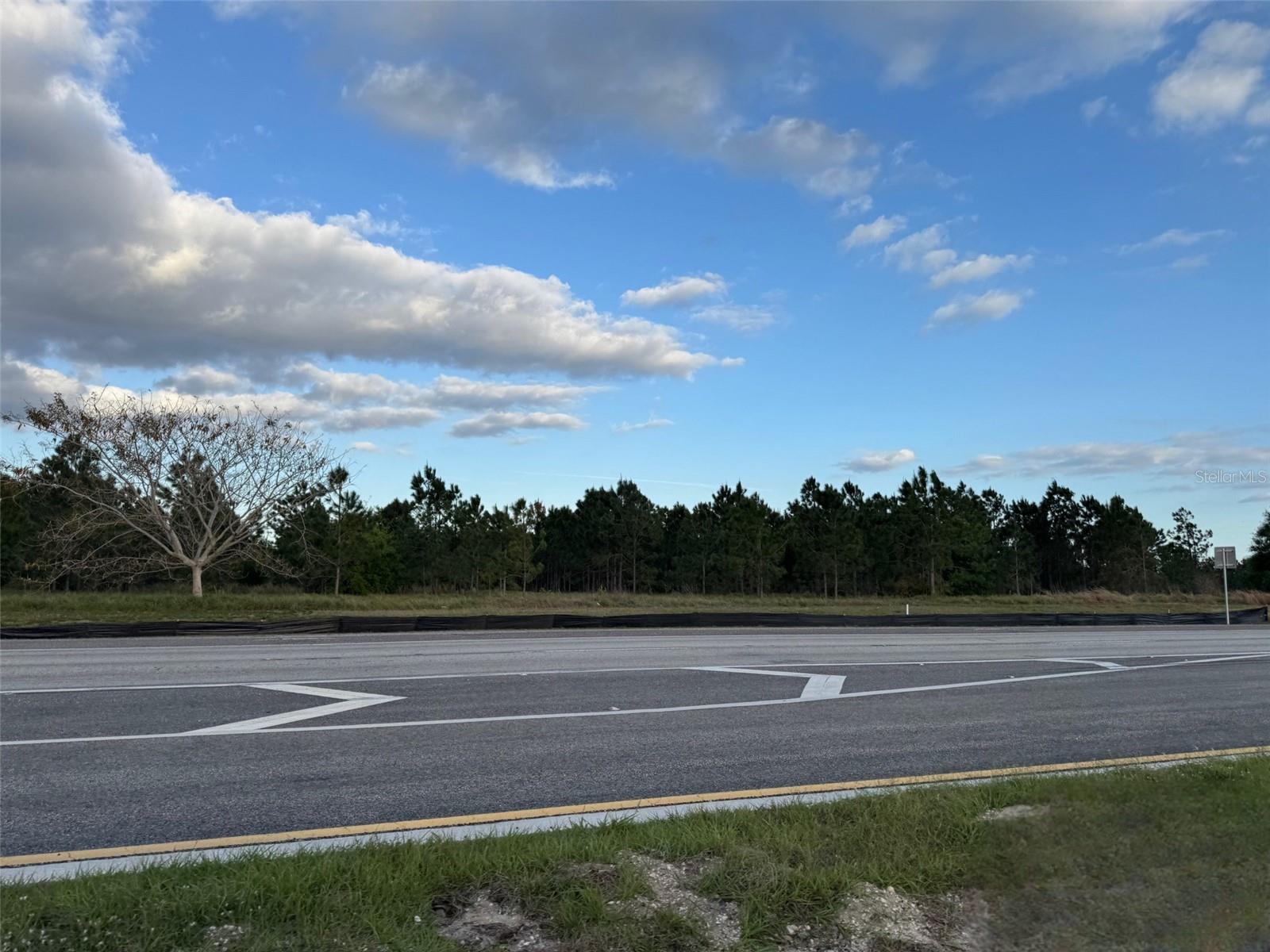 765 Us 27 N, FL