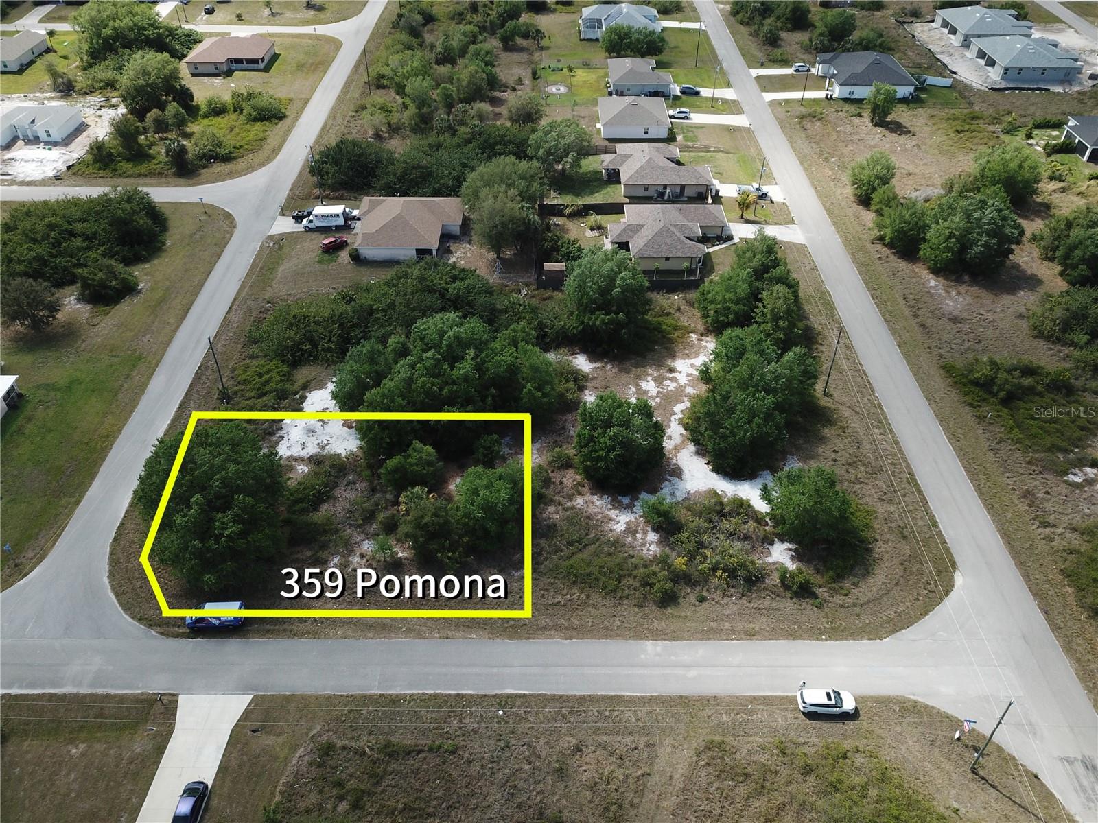 359 Pomona St, FL