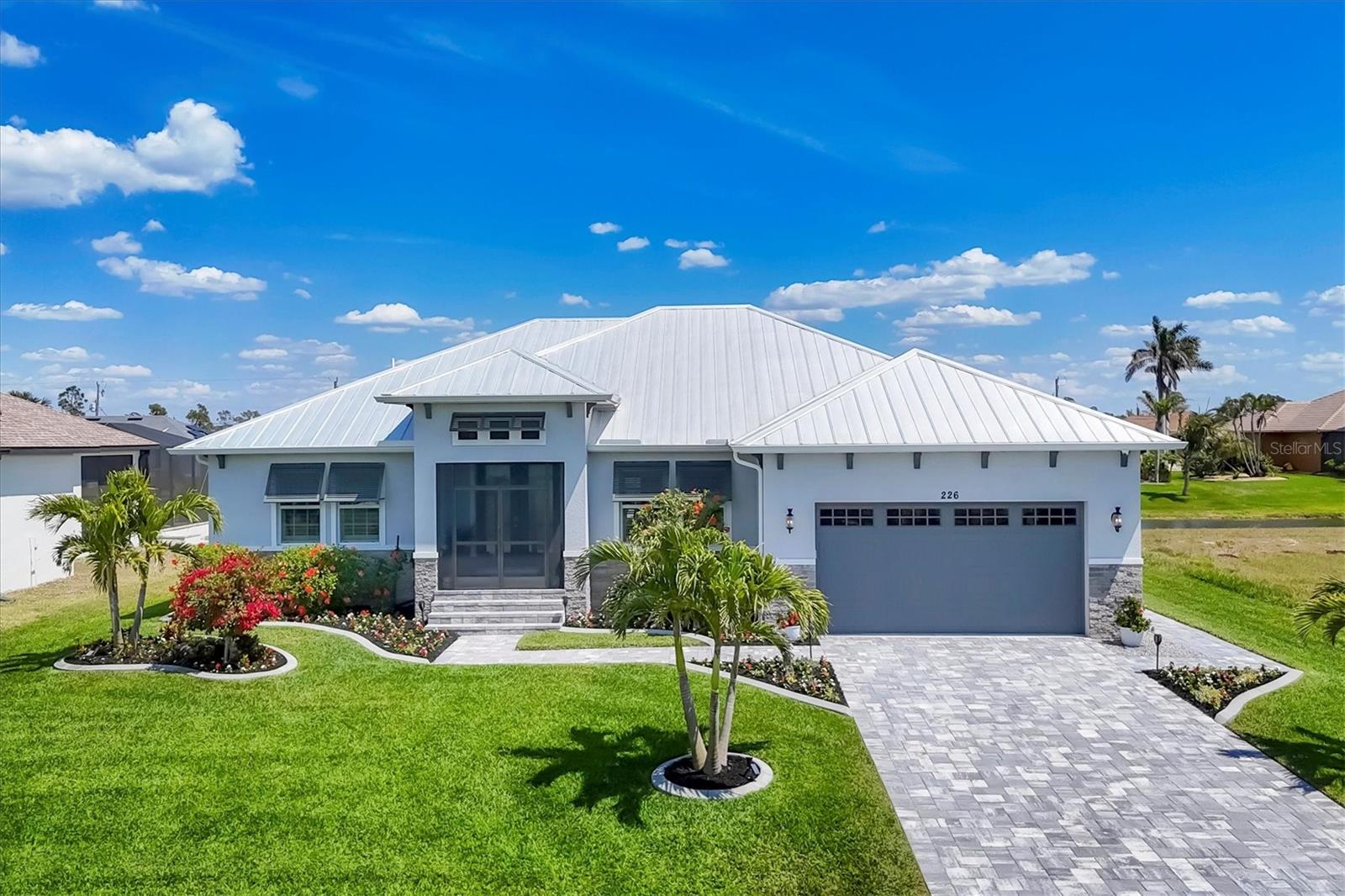 226 W Pine Valley Ln, FL