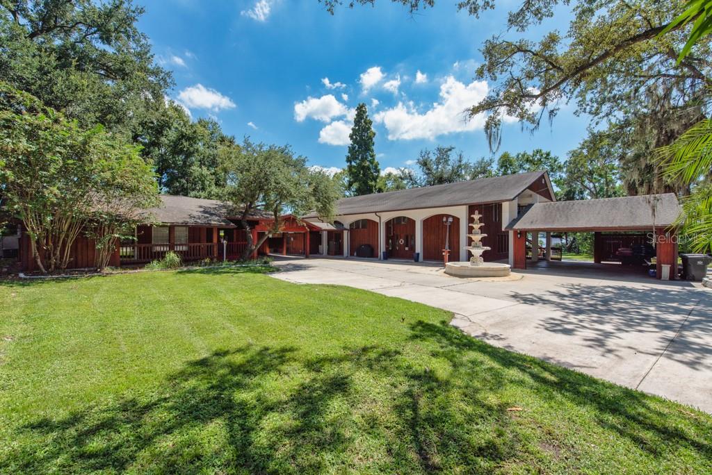 8820 S Hickory Ln, FL
