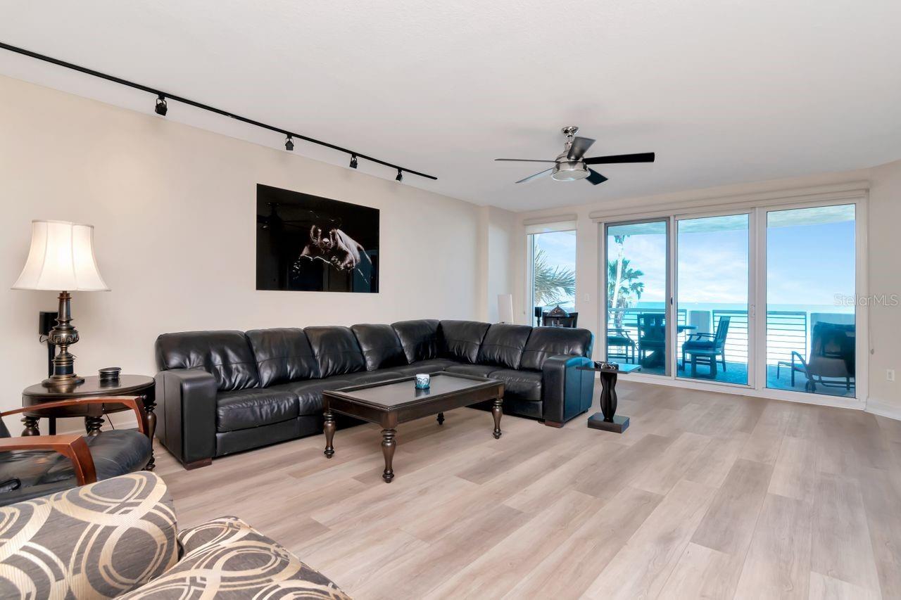 1350 Gulf Boulevard, FL