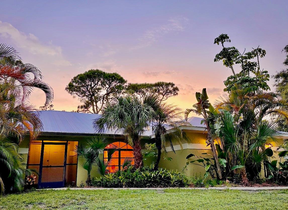 850 Van Gogh Road, FL