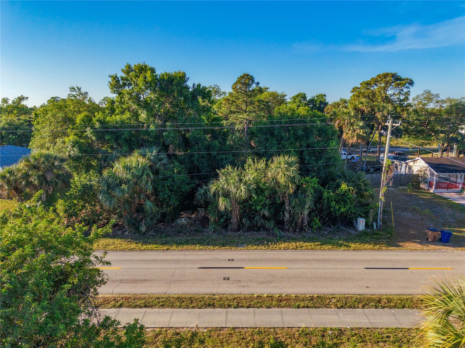 103 W 6th St, FL