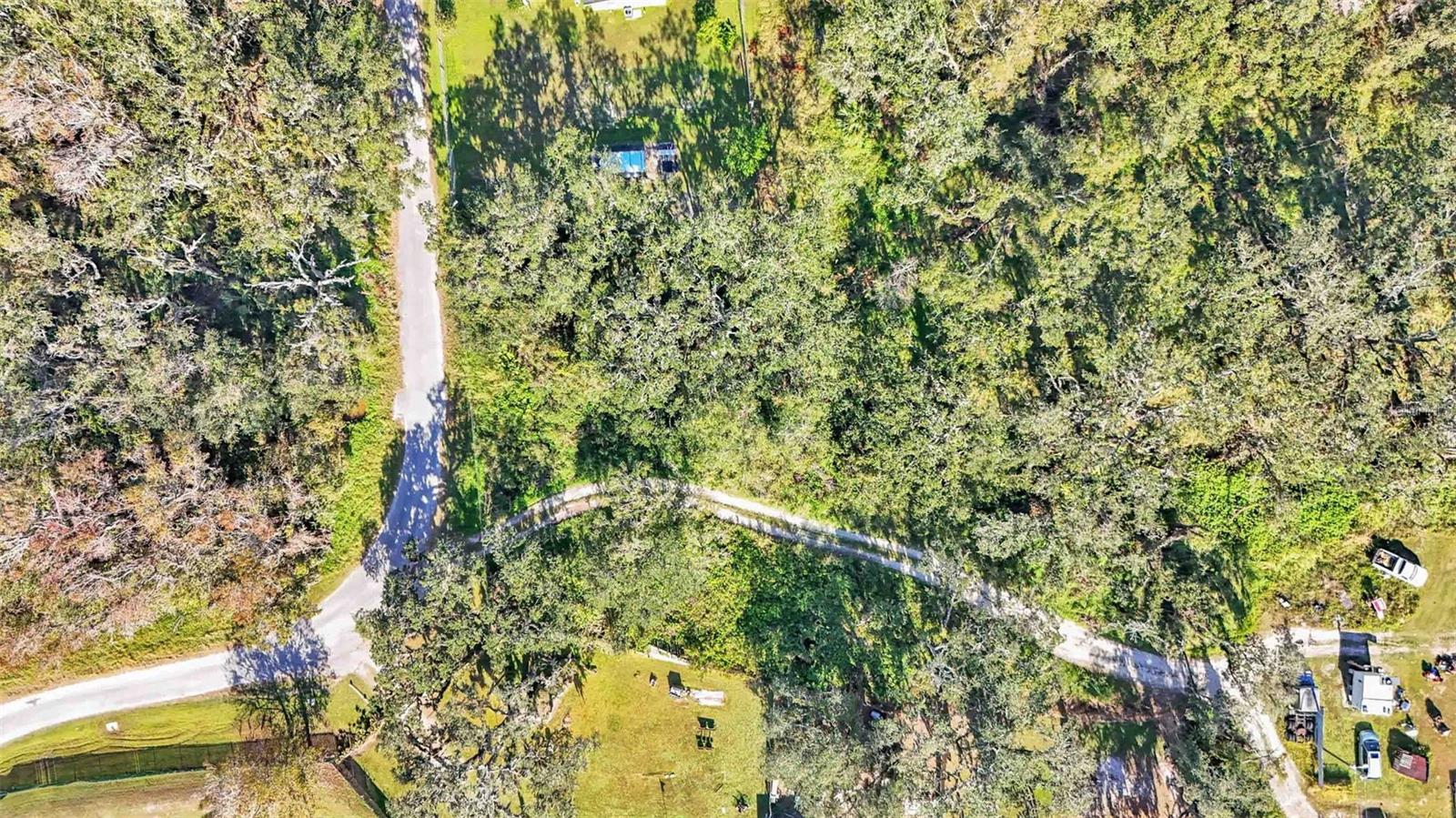 Arnaz Drive, FL