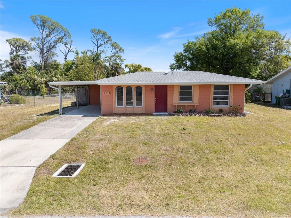 425 Skylark Lane, FL