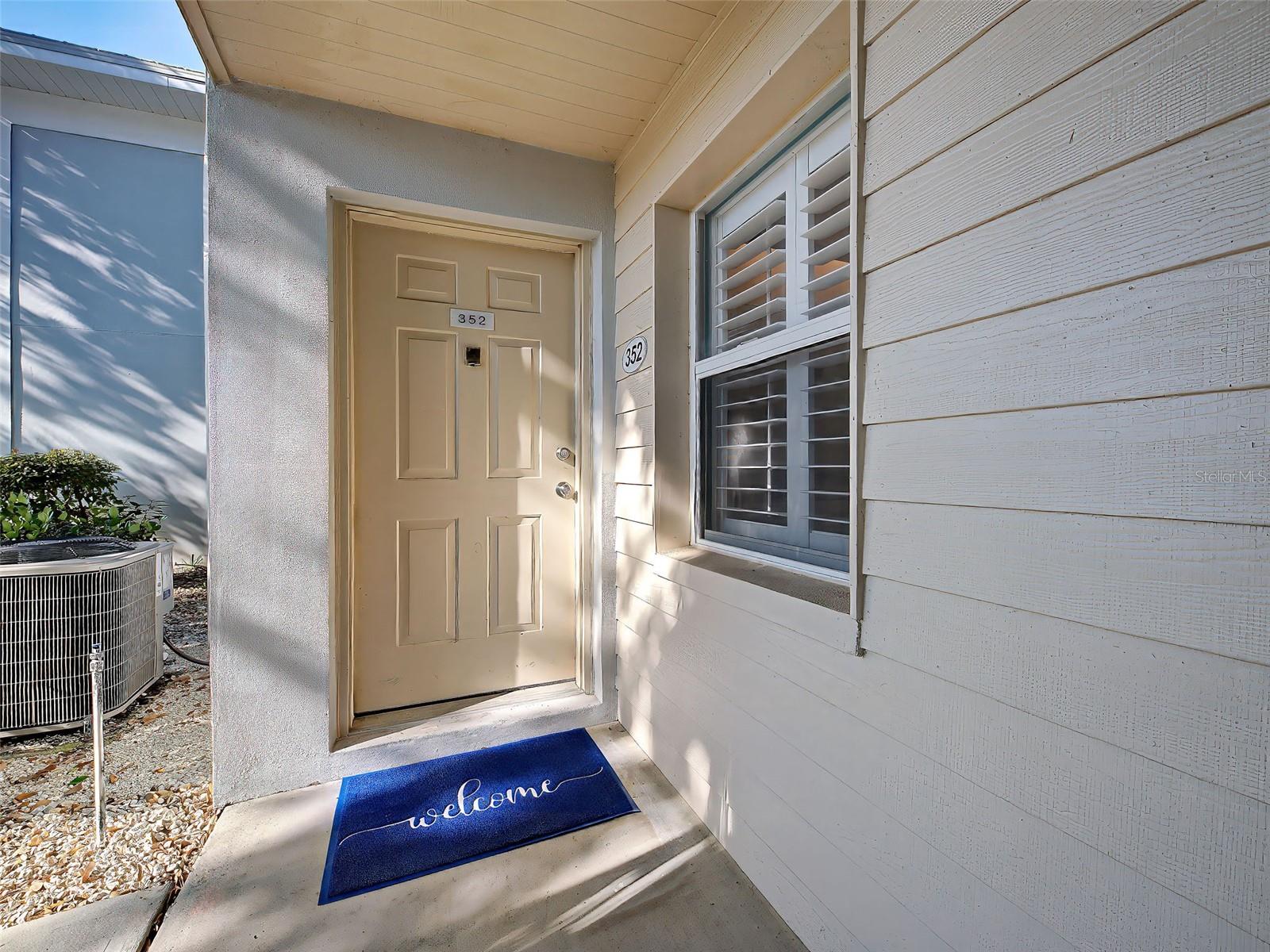 429 Cerromar Lane, FL