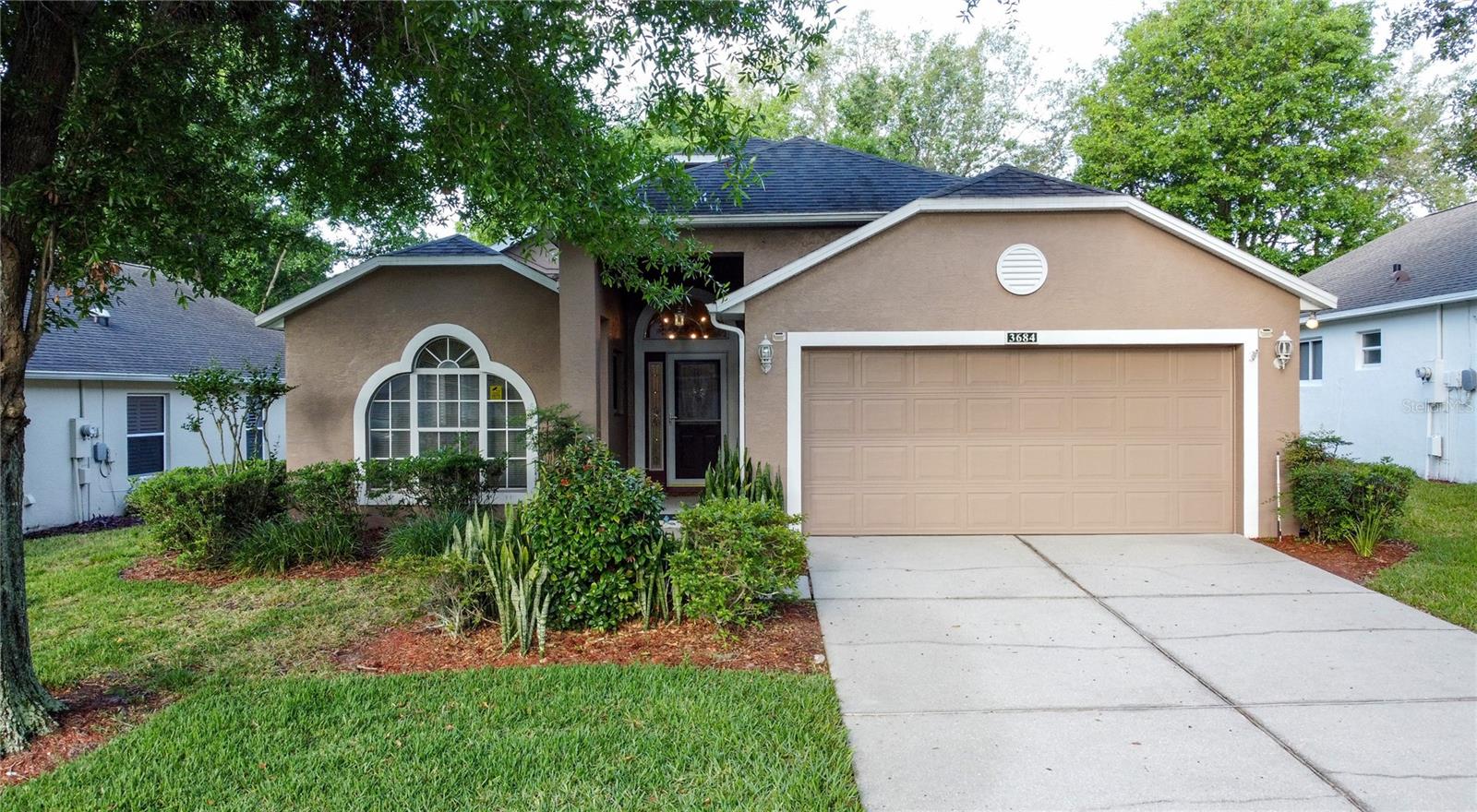 3684 Eversholt St, FL