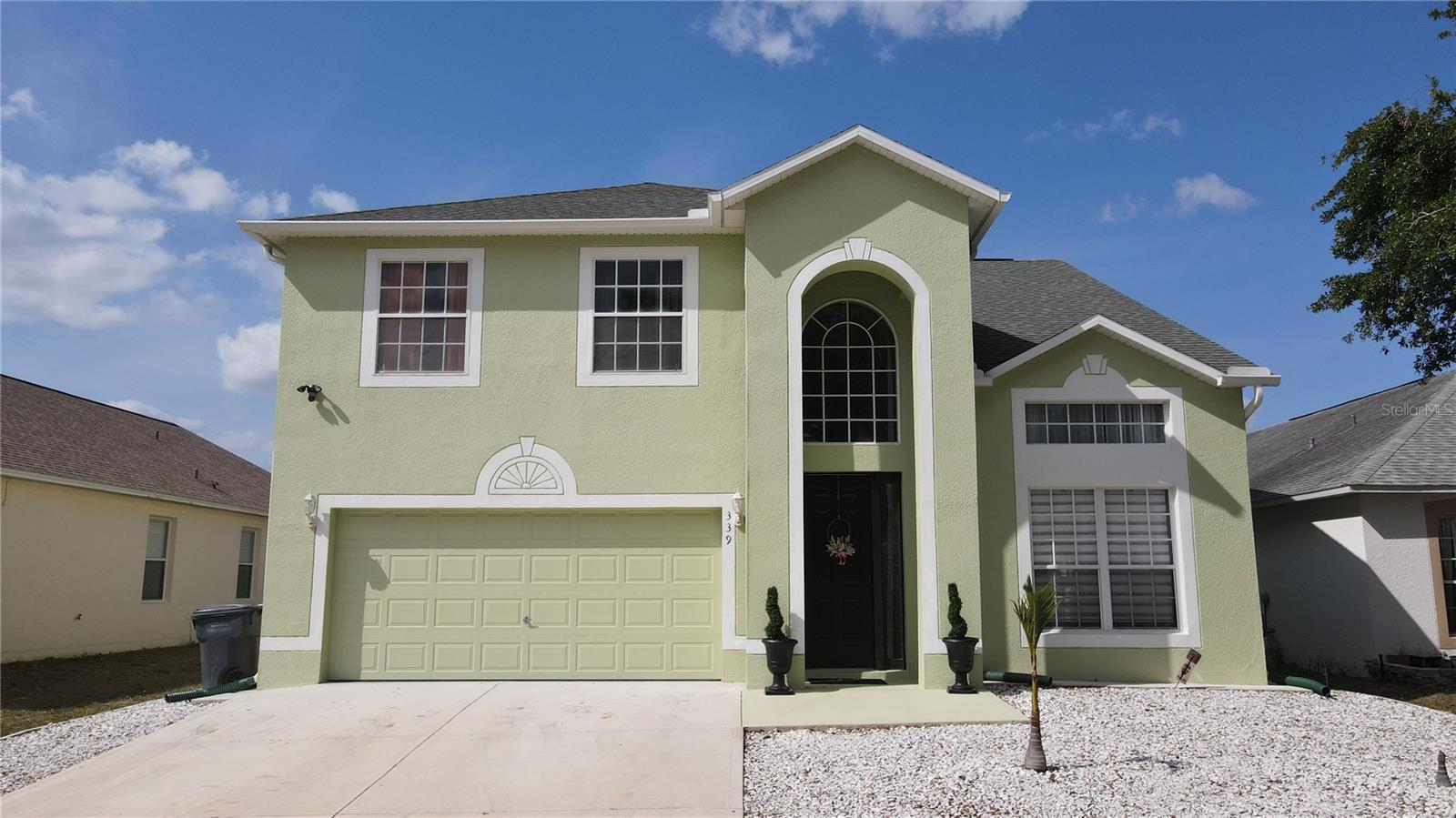 339 Sigmund Loop, FL