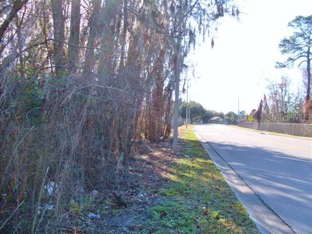 Suburban Drive, FL