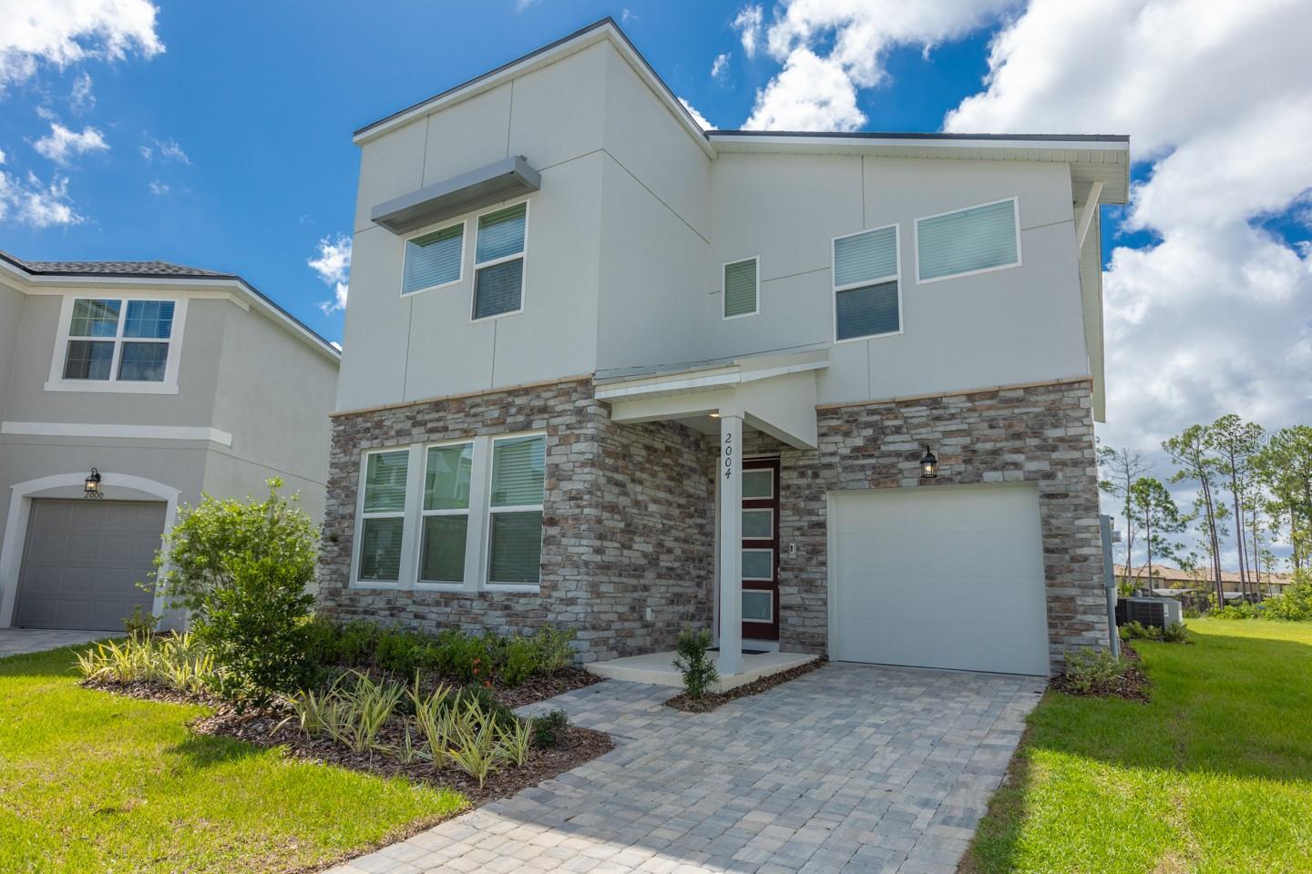 2004 Fleming Mist Pl, FL