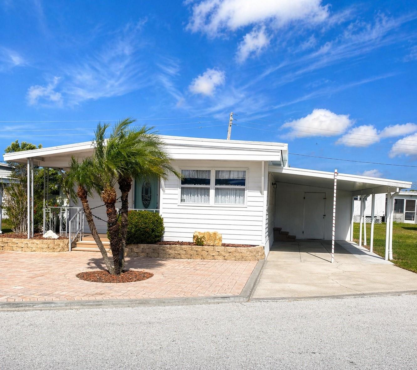 6618 Oregon Street, FL