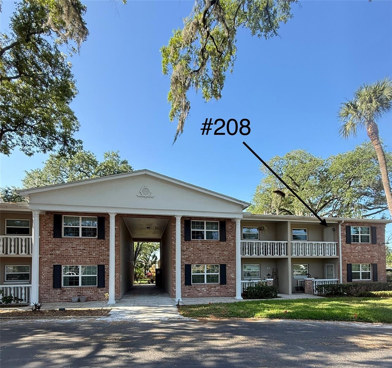 2500 Lee Road, FL