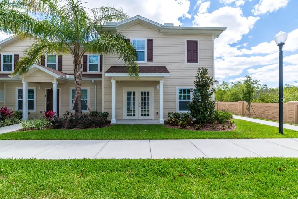 8981 Shine Dr, FL