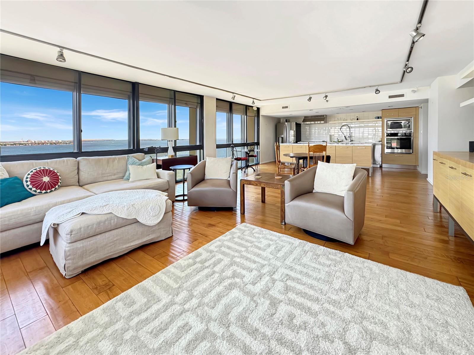 3301 Bayshore Boulevard, FL