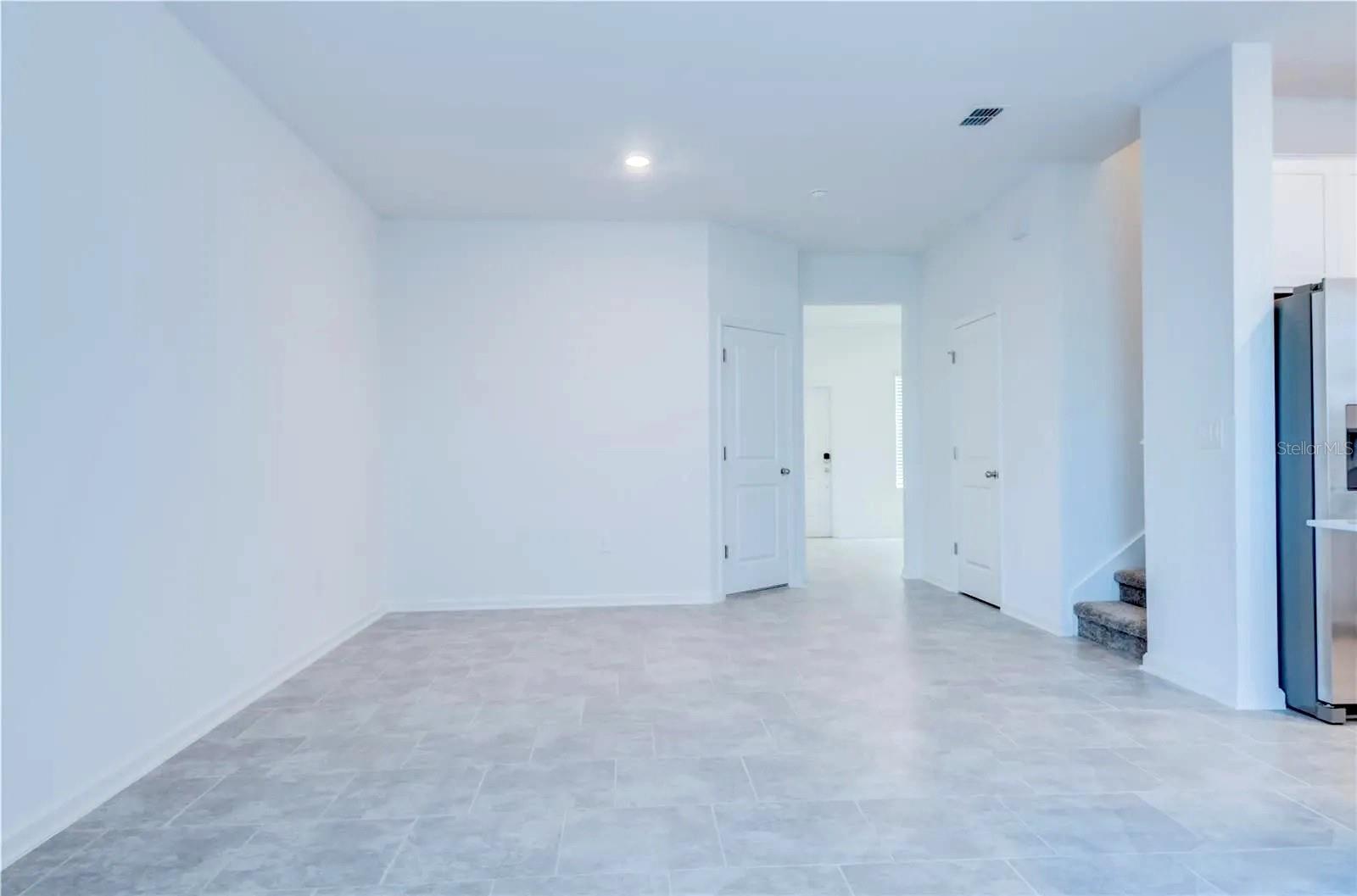 3239 Laurent Loop, FL