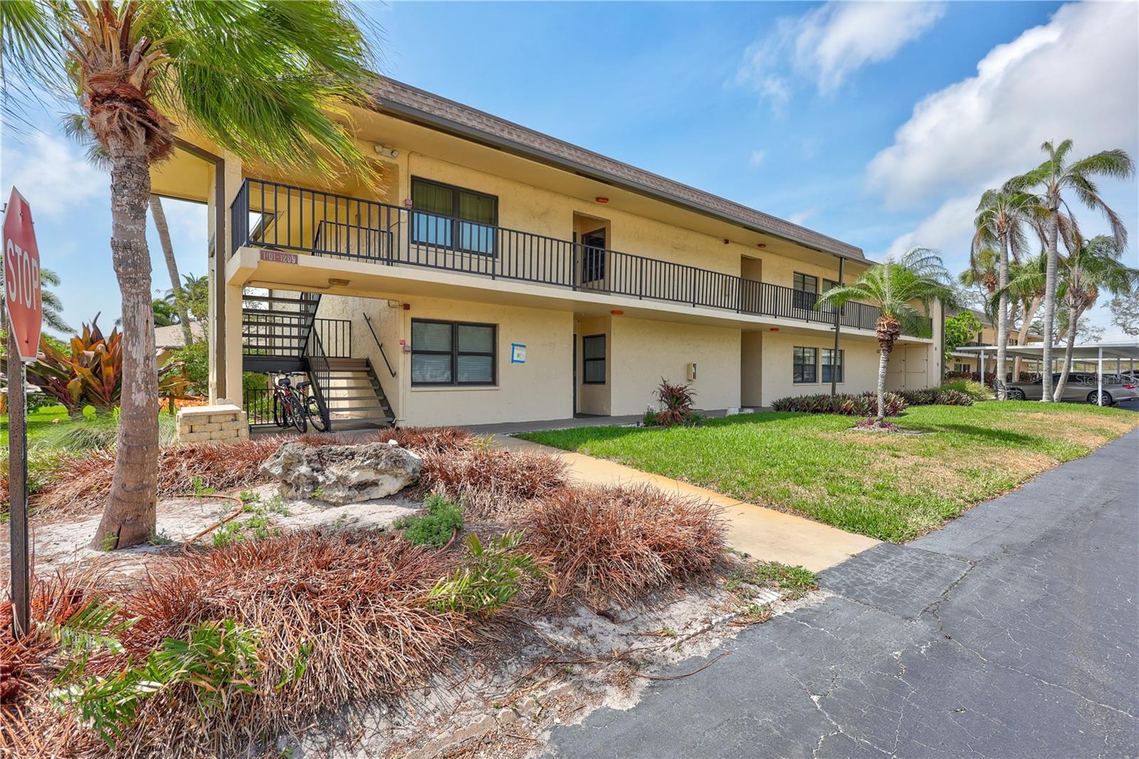 12300 Vonn Rd #1102, FL