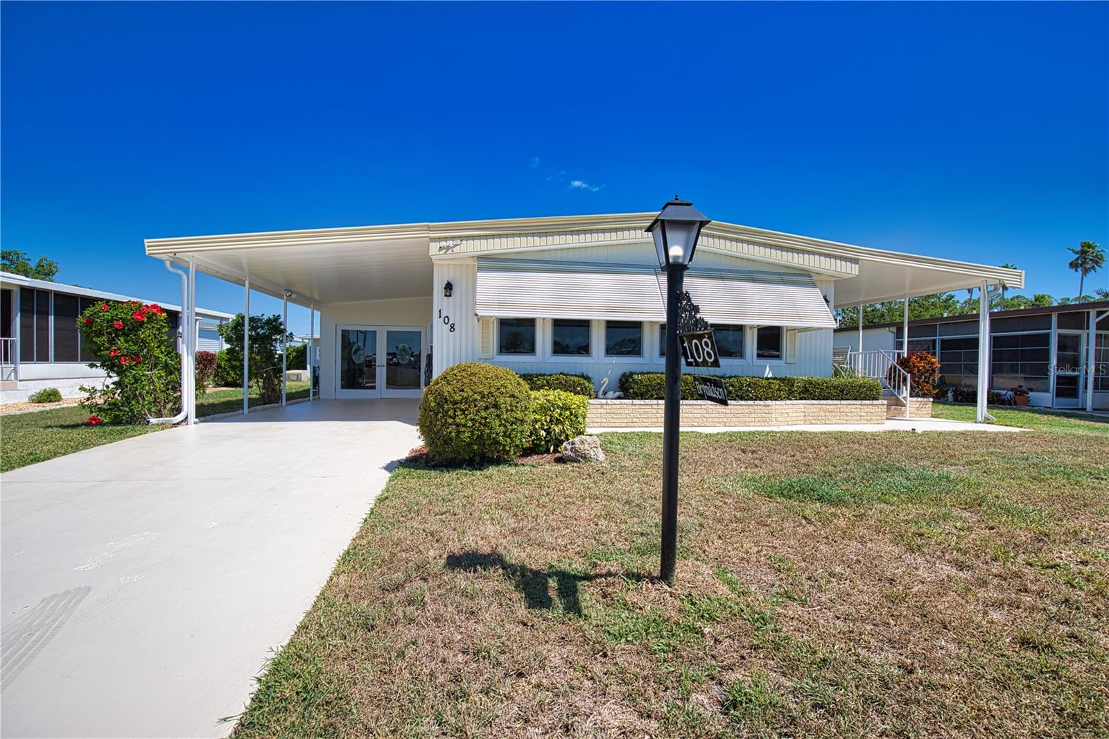 108 La Paloma, FL