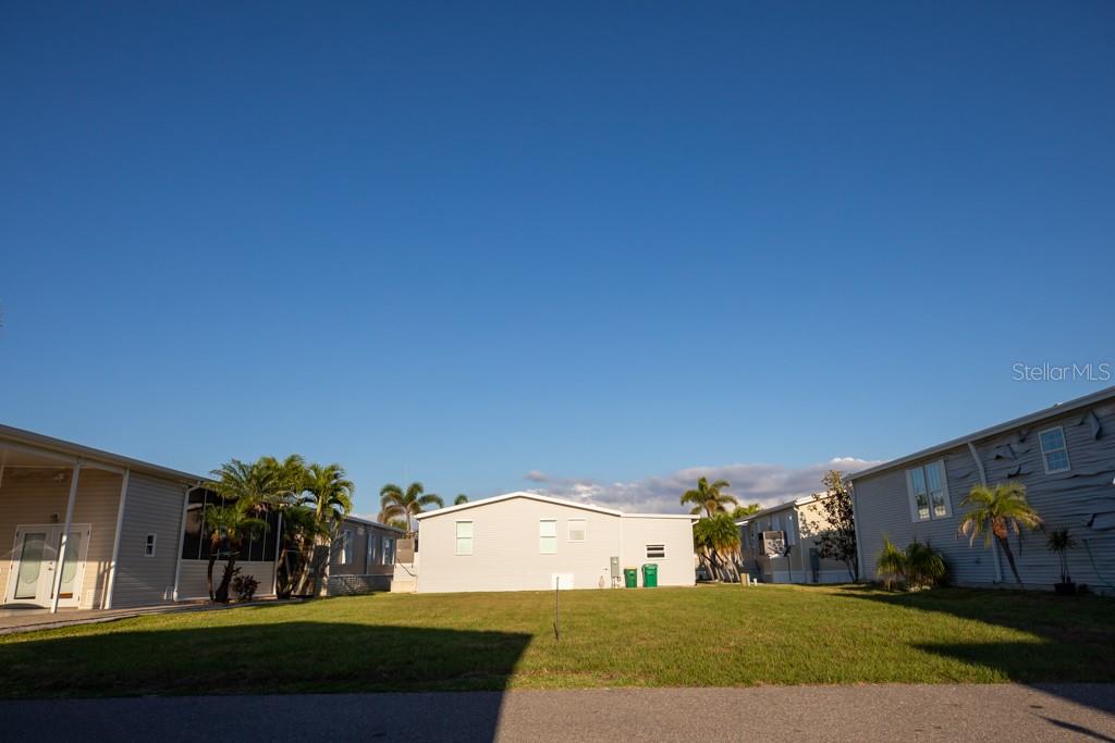 8 Emden Cir, FL