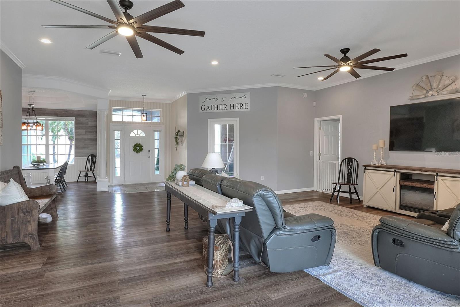 5810 Lake Victoria Drive, FL