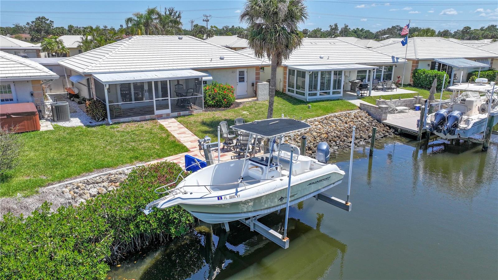120 Villa Dr #120, FL