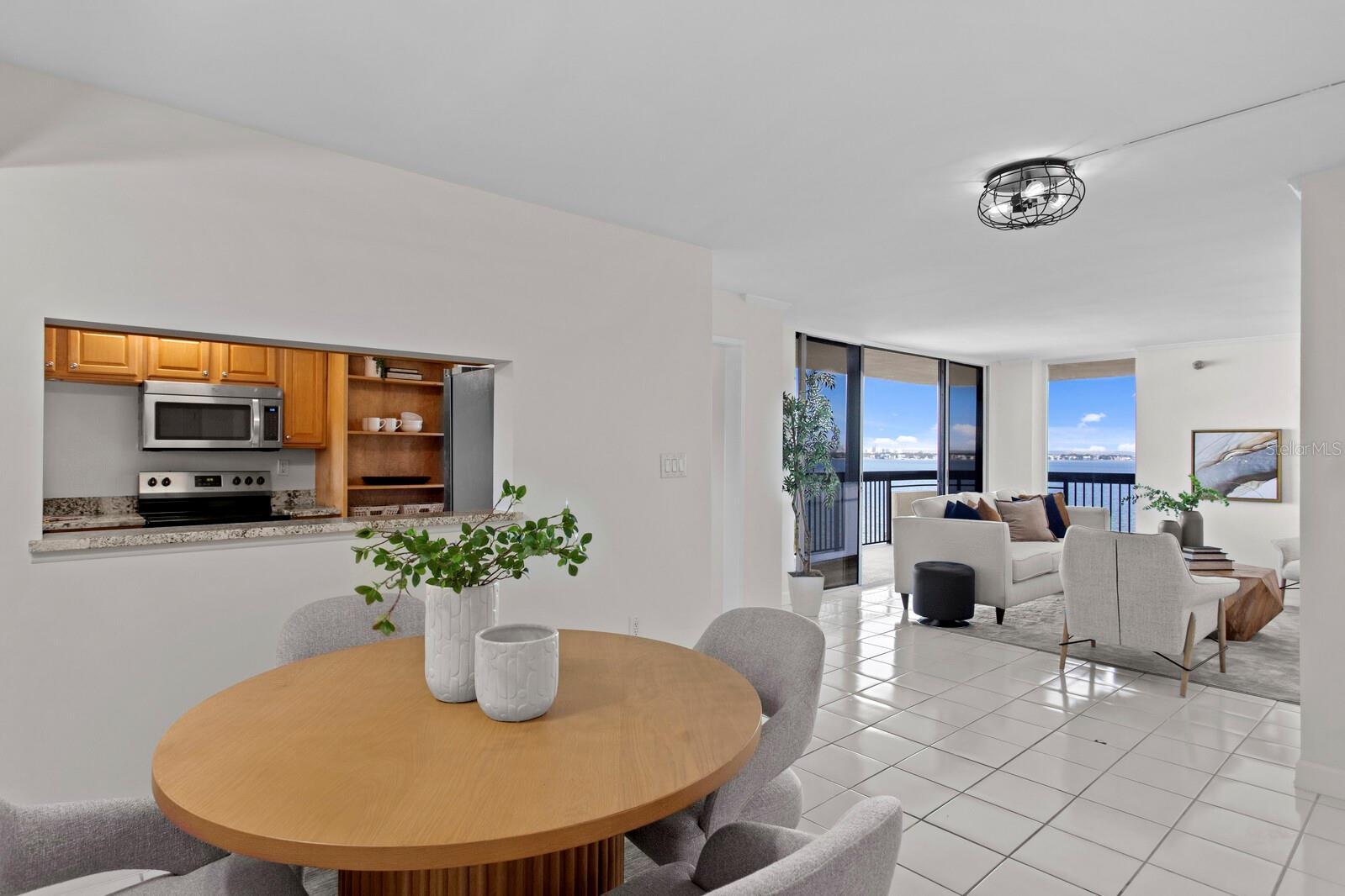 2413 Bayshore Boulevard, FL