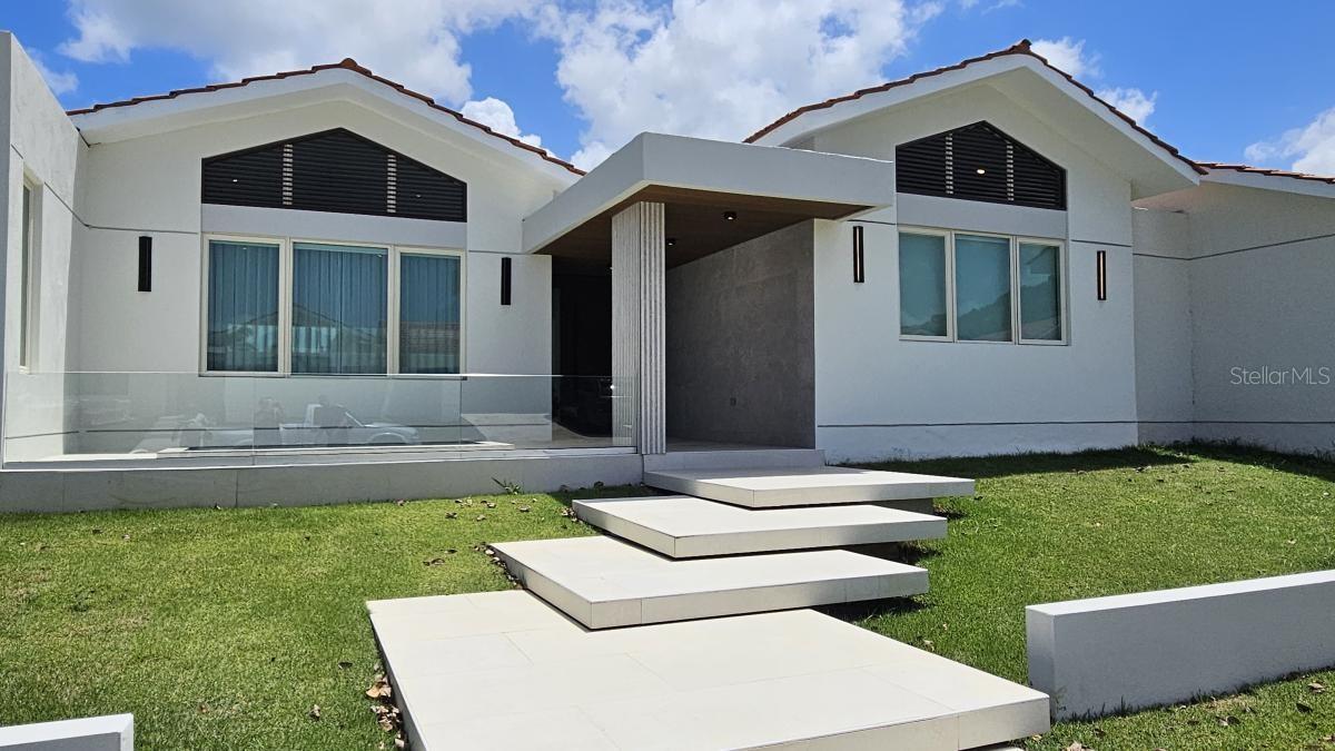 677 Lavanda, PR