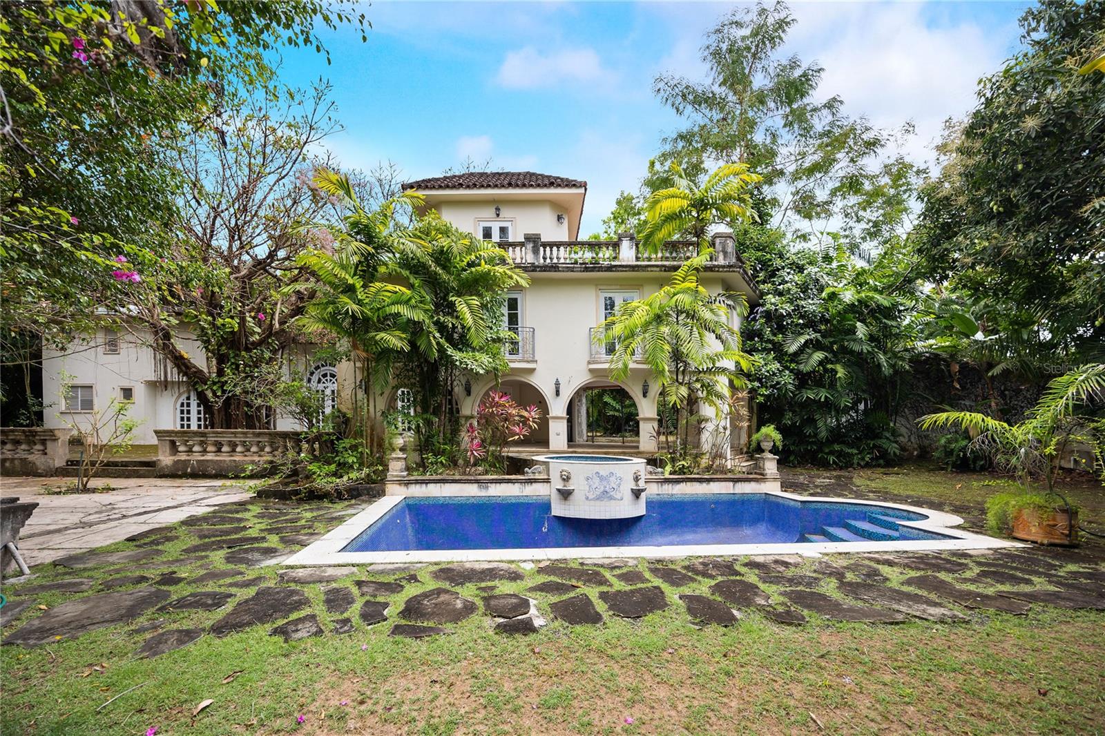 Urb. San Patricio Rivera Ferrer St. #30, PR