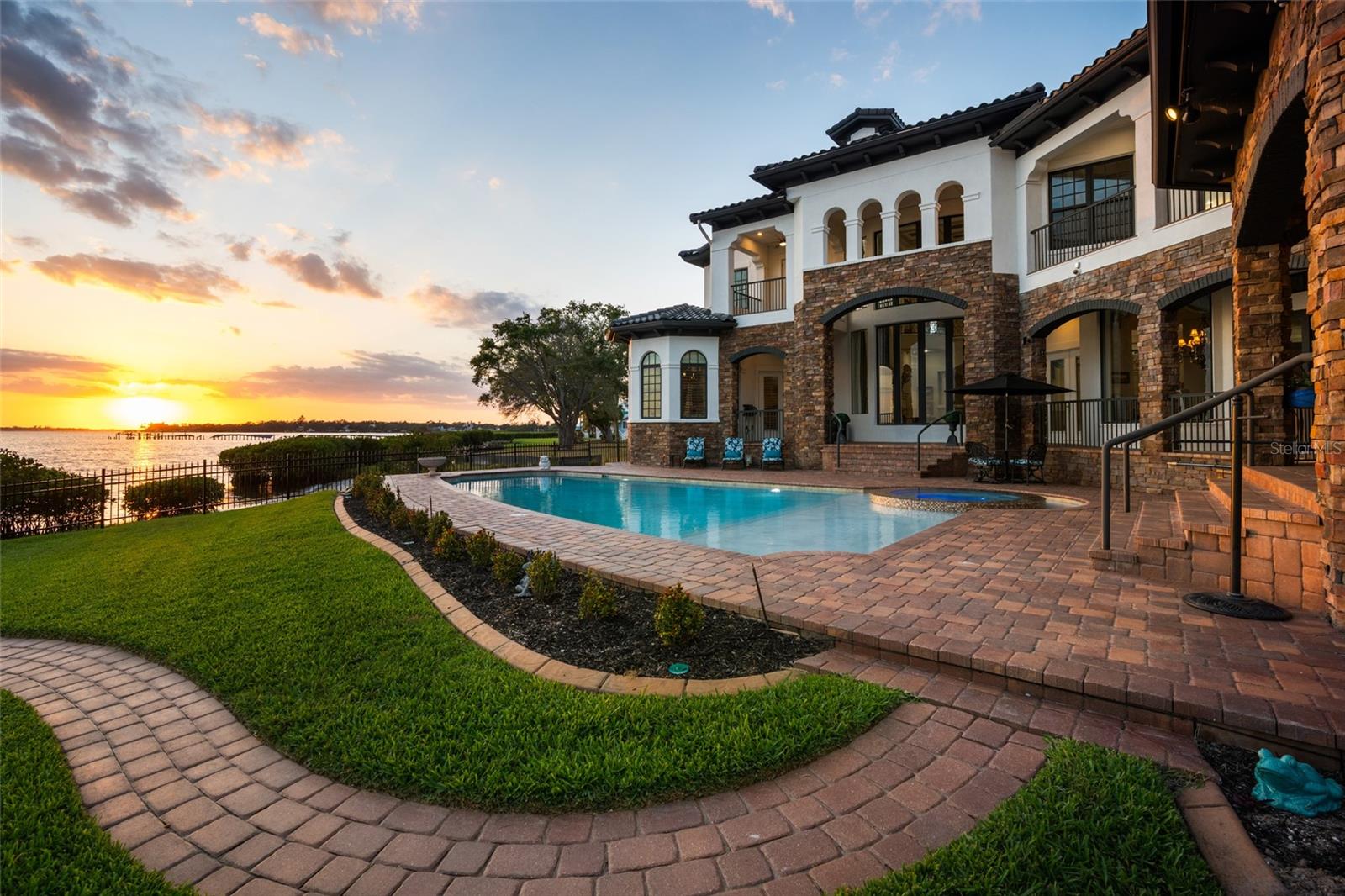 2107 4th Street Court, FL