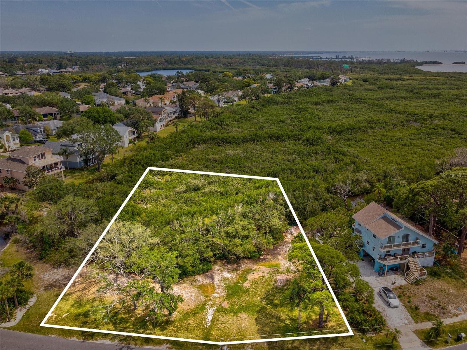 Lot 2 & 4 Sea Breeze Dr, FL