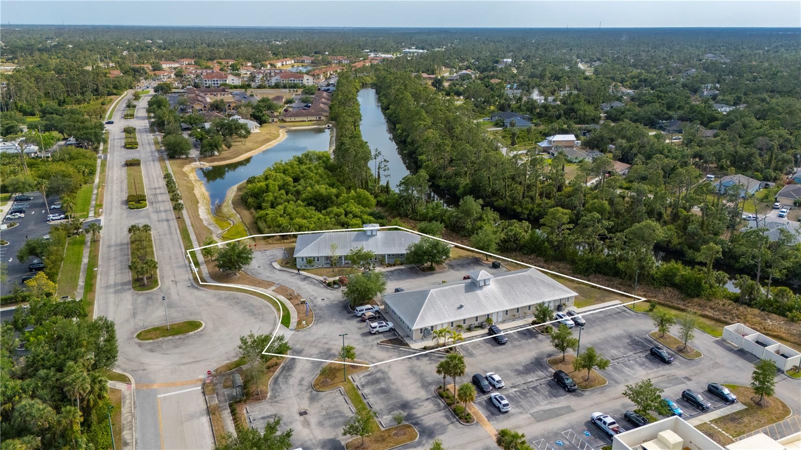 2525 Bobcat Village Center Rd, FL