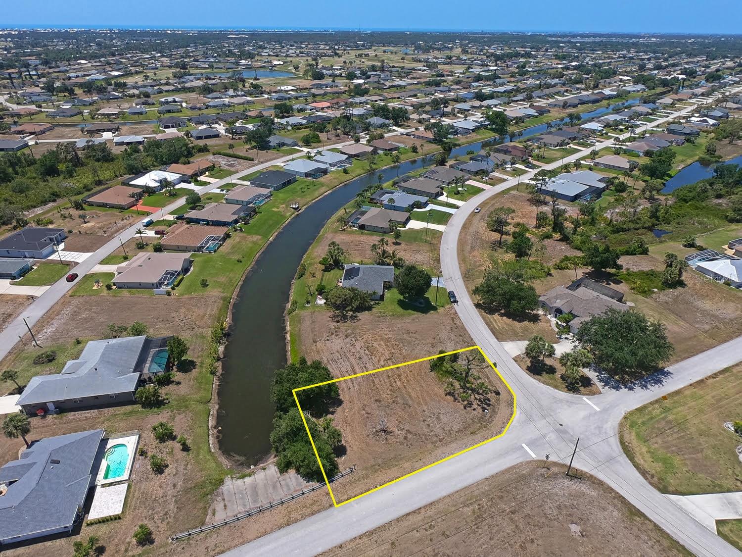 133 Fairway Rd, FL