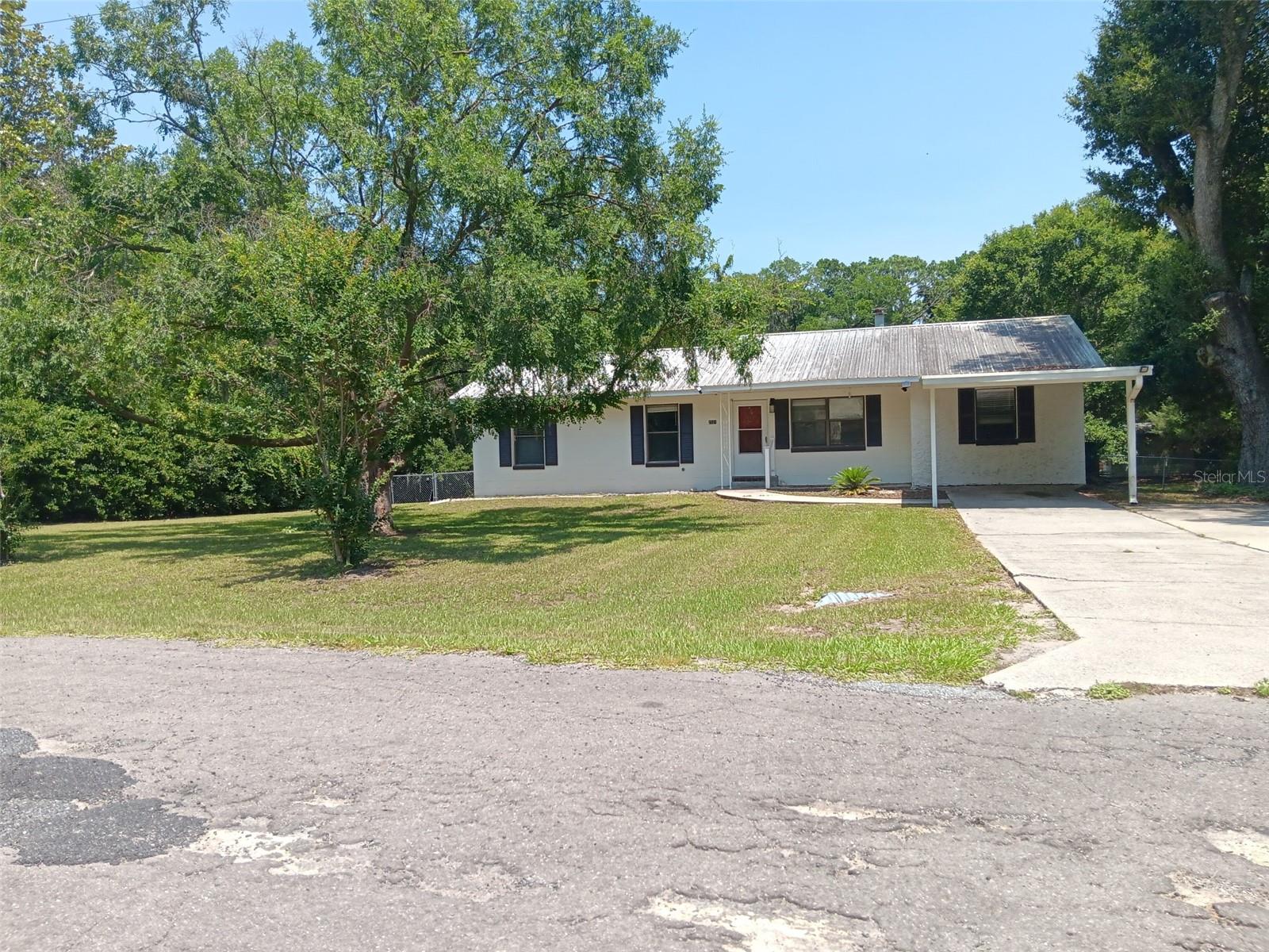 2531 Ne 167th Ave, FL