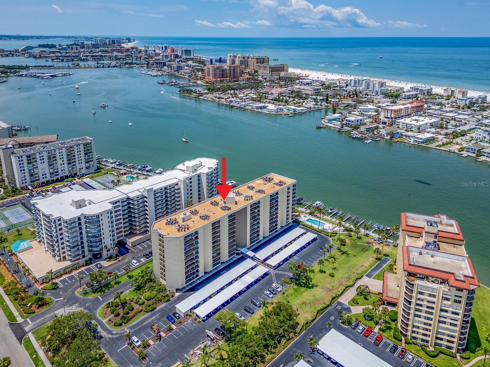 690 Island Way, FL