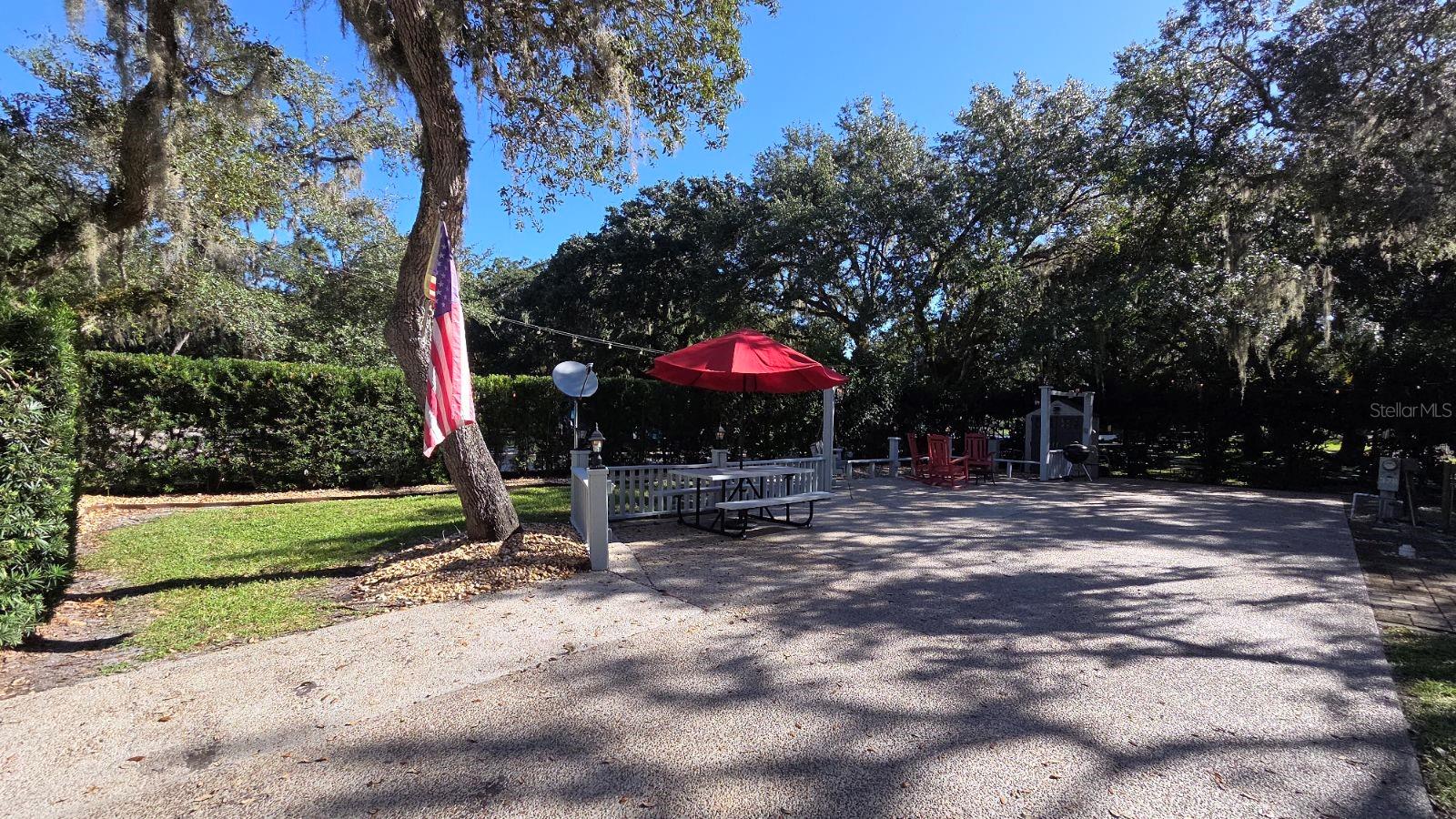 376 Bear Trl, FL